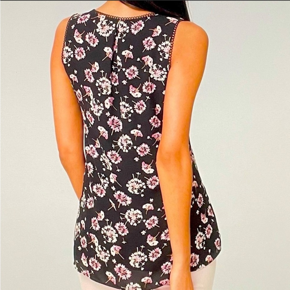 NWOT WHBM Floral Lace Print Top Size XS - Picture 4 of 5